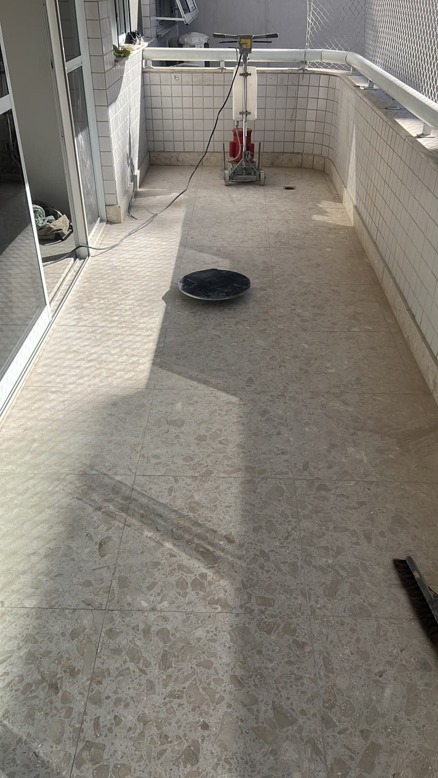 Trabalho entregue pelo Justino Restaurador — ambiente 19